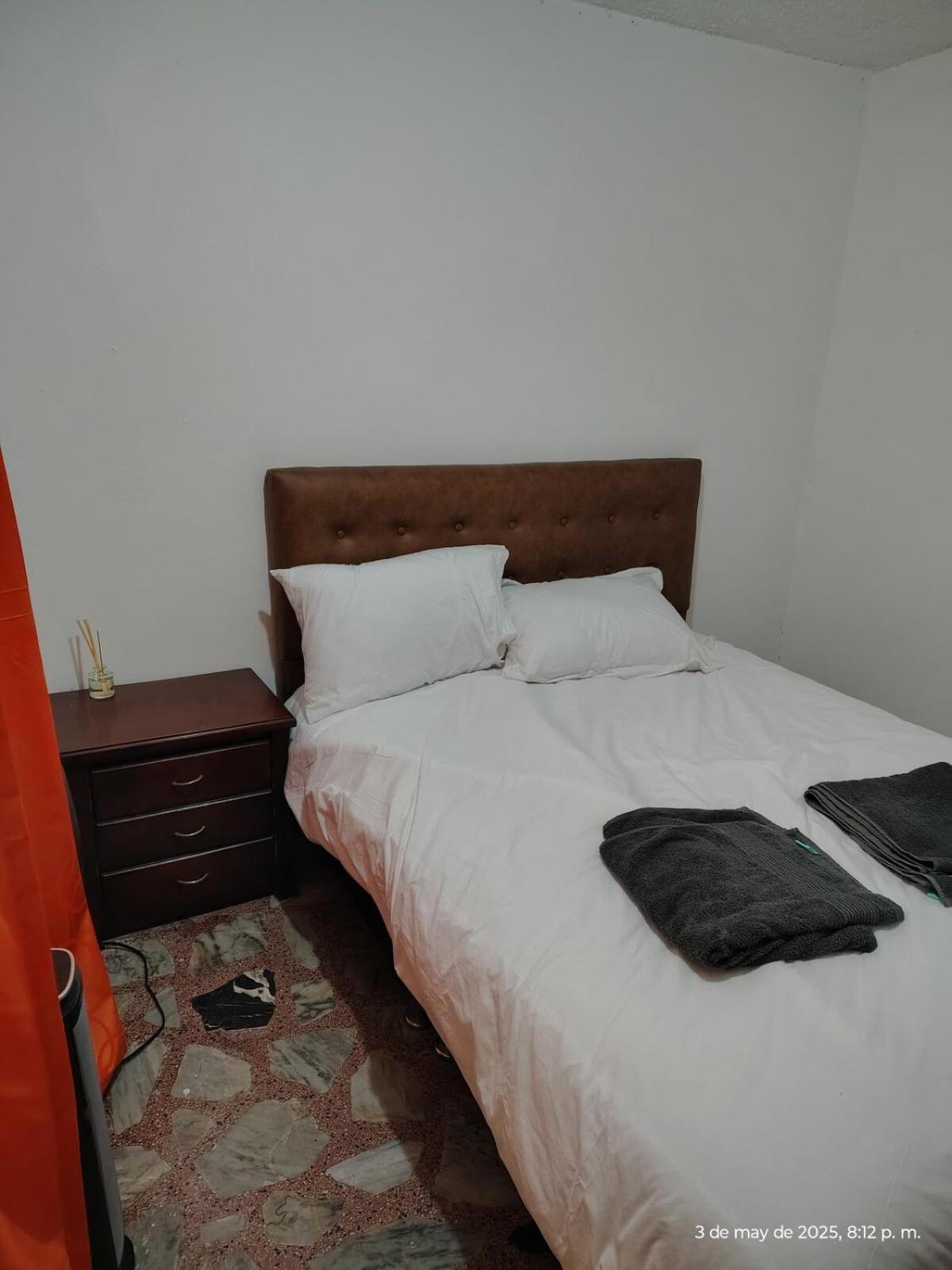 Cerca Al Aeropuerto Apartamento *
